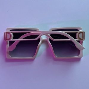 Brand New Never Worn Cream Oversized Sunglasses with Black Ombré Lenses